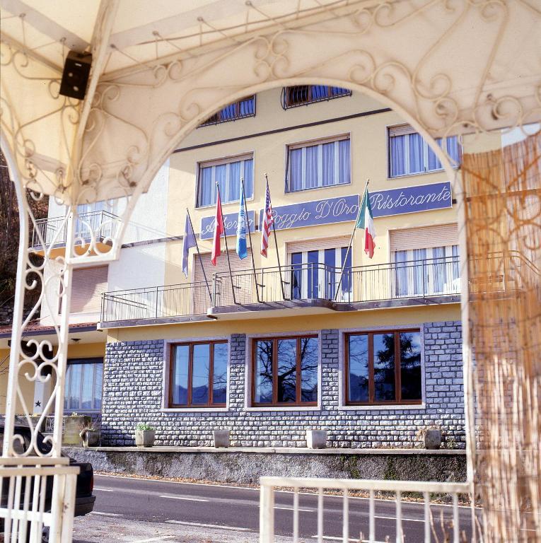 Hotel Poggio D'Oro Riva di Solto Exterior photo